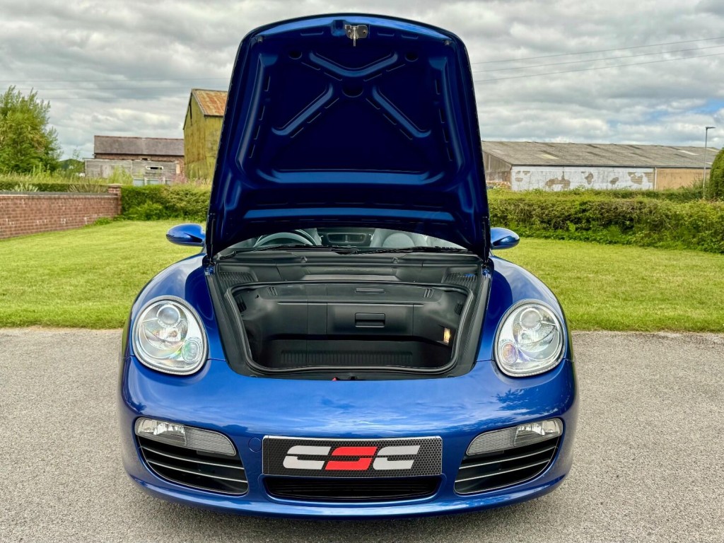 PORSCHE BOXSTER