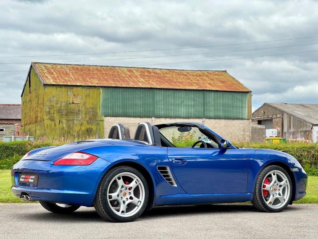 PORSCHE BOXSTER