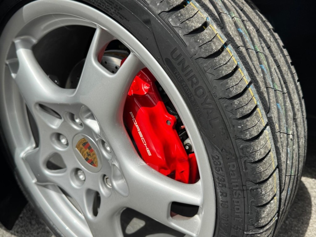 PORSCHE BOXSTER