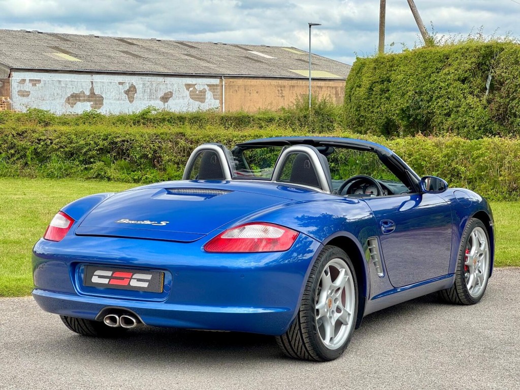 PORSCHE BOXSTER