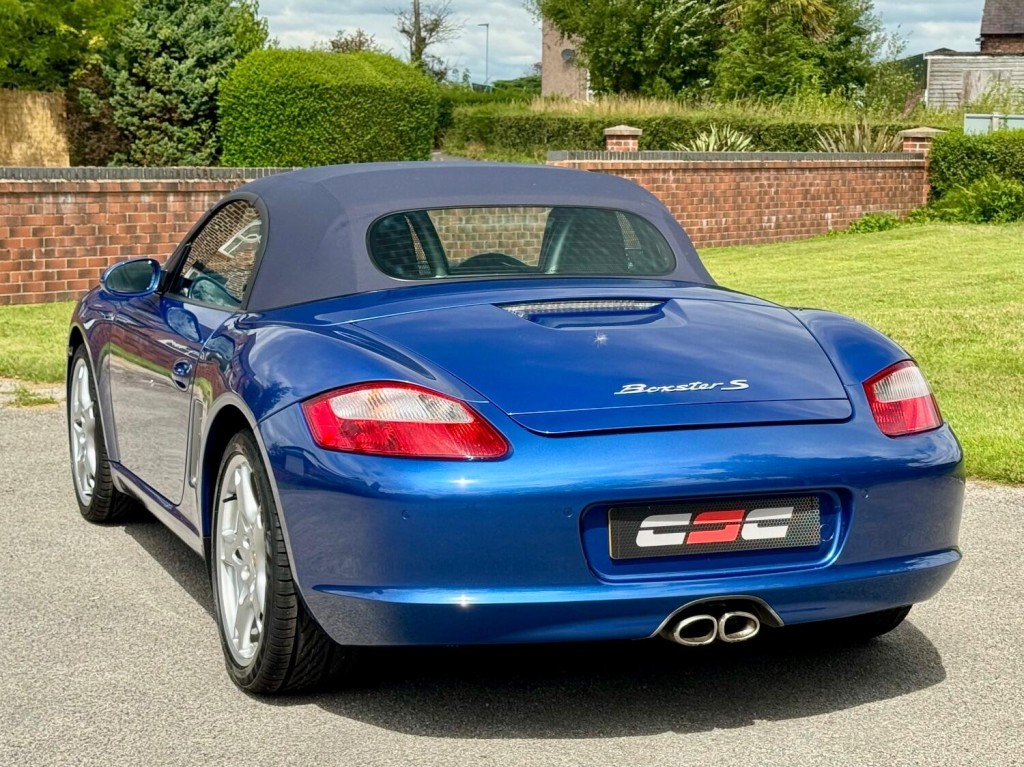 PORSCHE BOXSTER