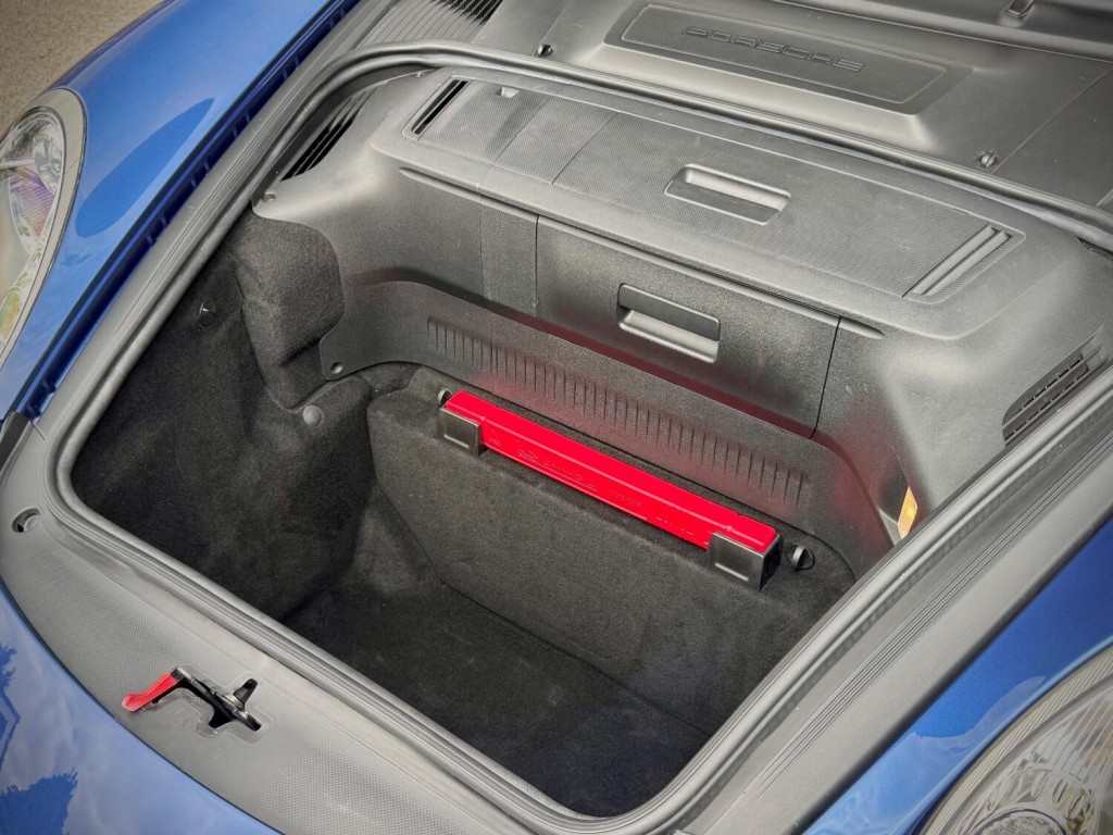 PORSCHE BOXSTER