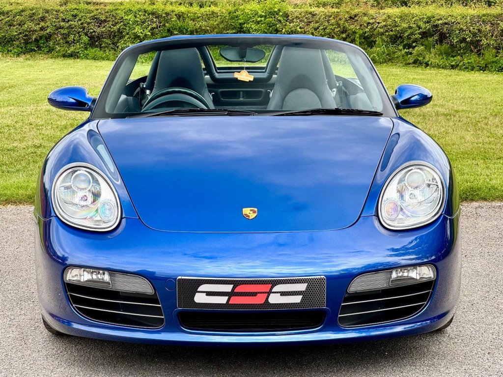 PORSCHE BOXSTER