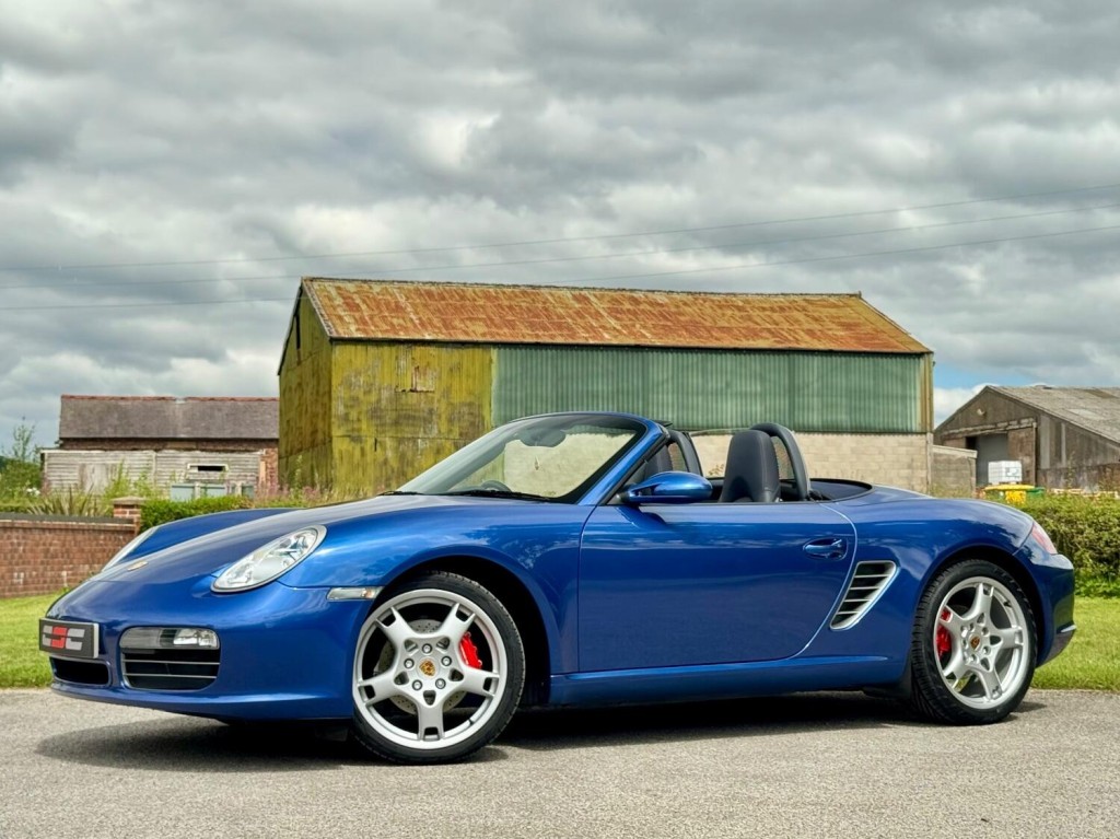 PORSCHE BOXSTER