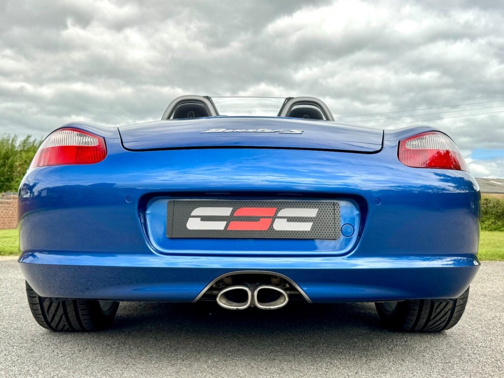 PORSCHE BOXSTER