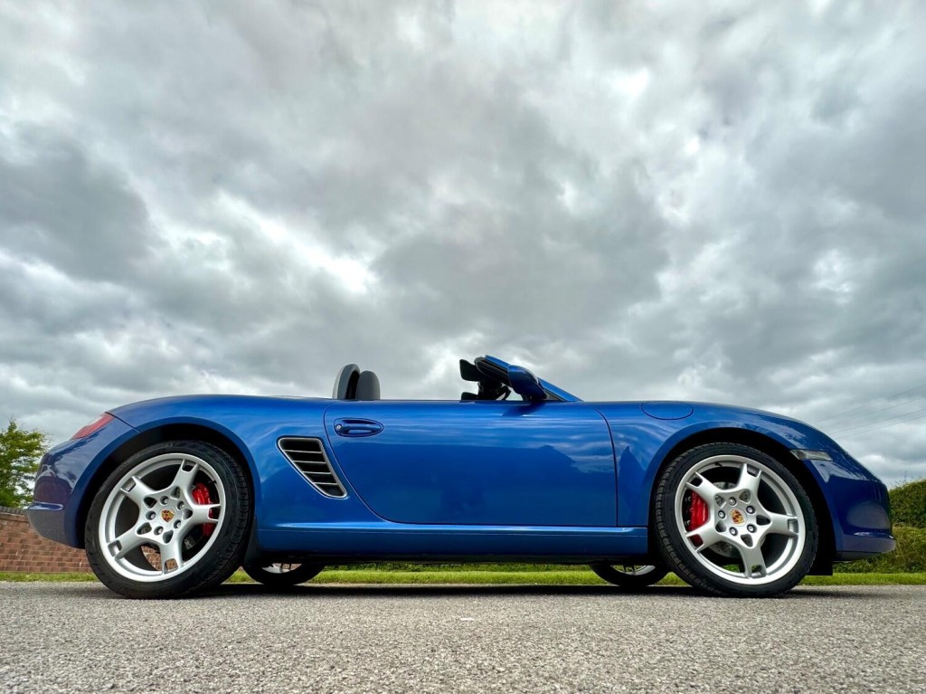 PORSCHE BOXSTER
