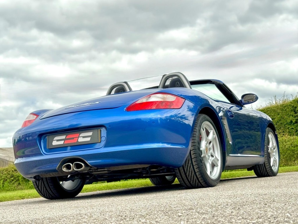 PORSCHE BOXSTER