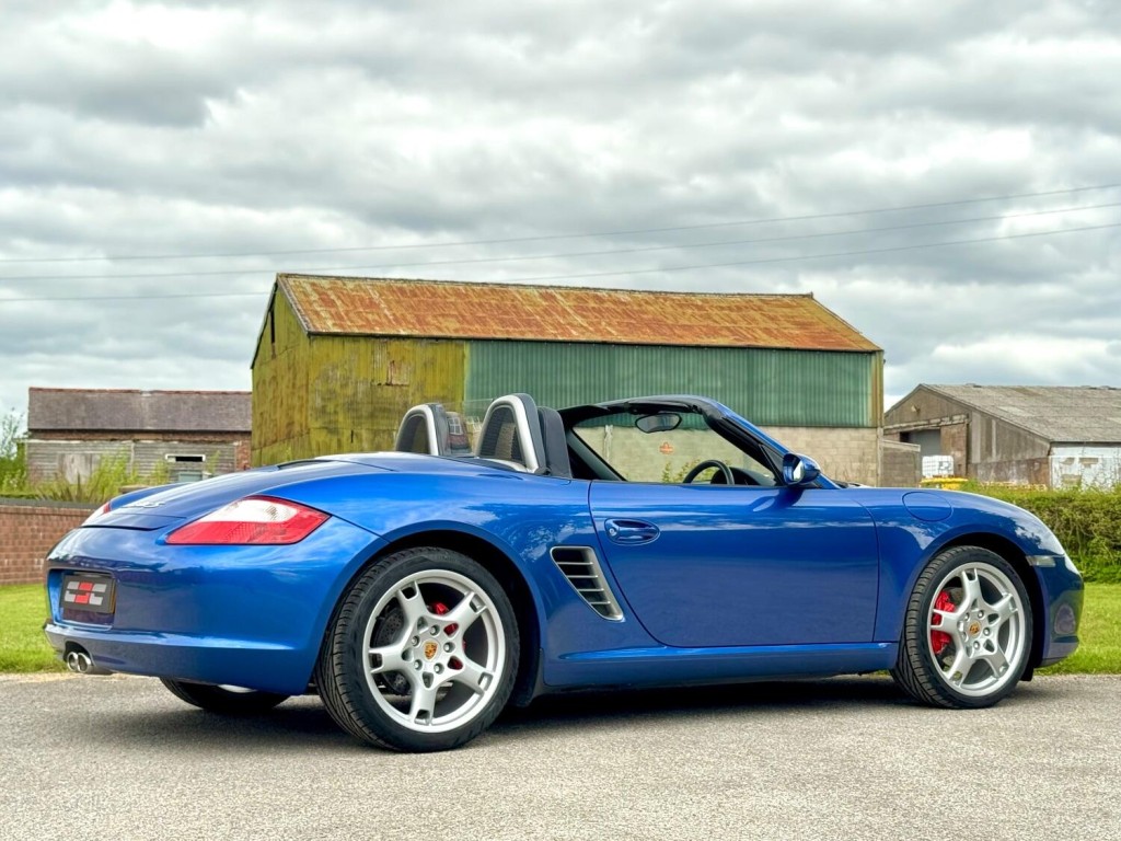 PORSCHE BOXSTER