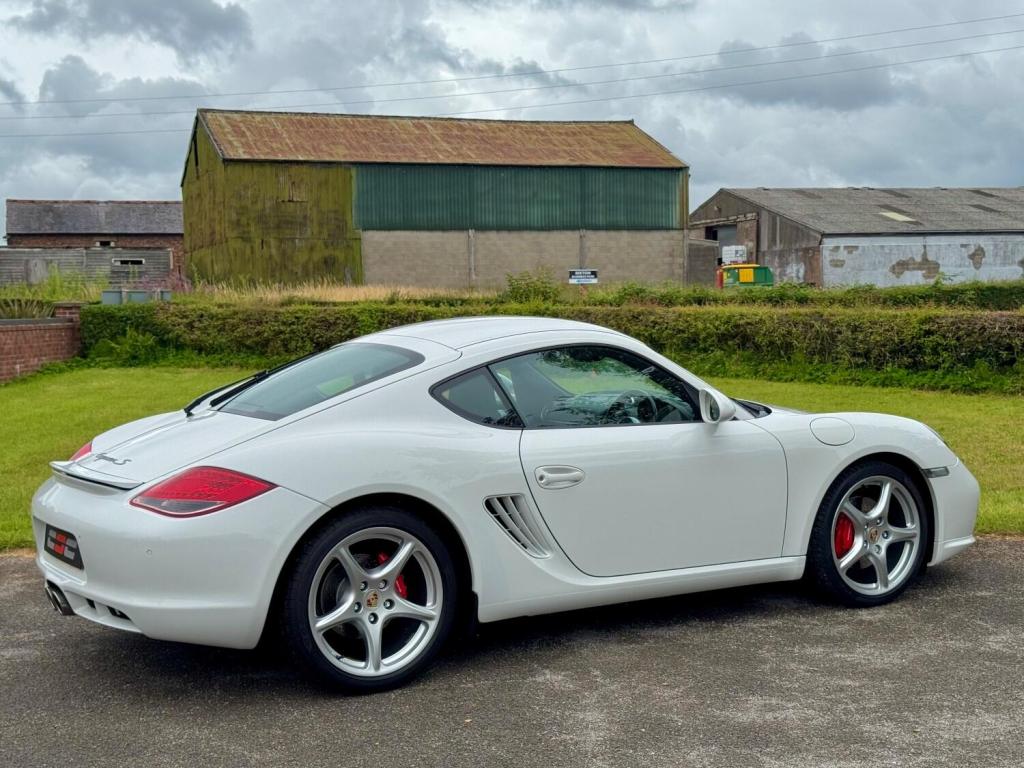 PORSCHE CAYMAN