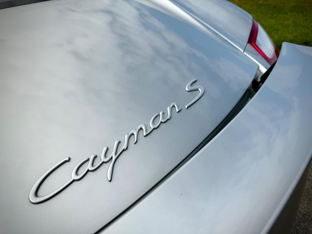 PORSCHE CAYMAN