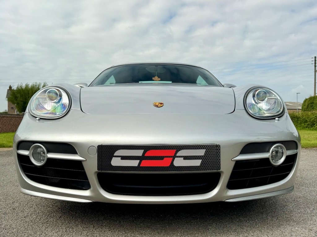 PORSCHE CAYMAN