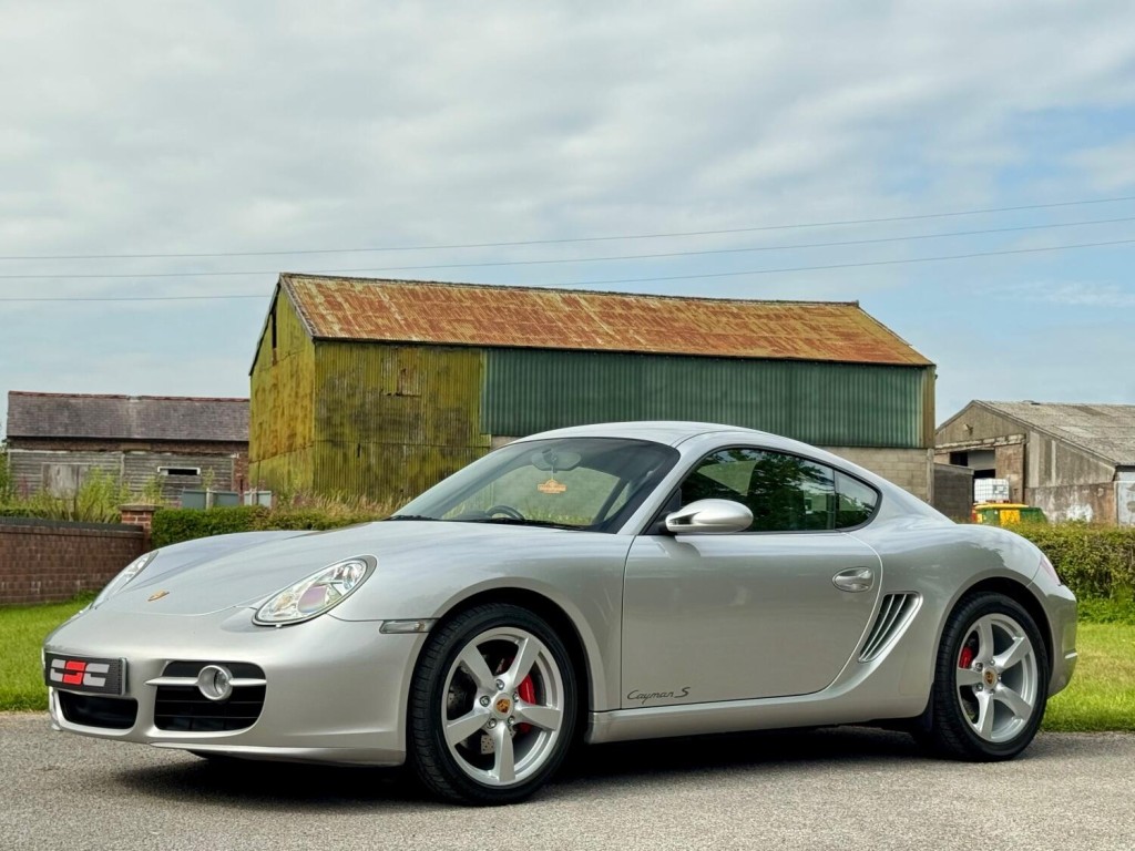 PORSCHE CAYMAN