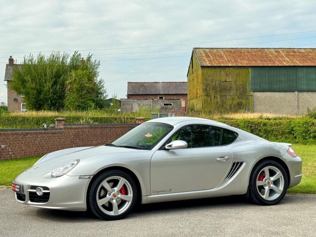 PORSCHE CAYMAN
