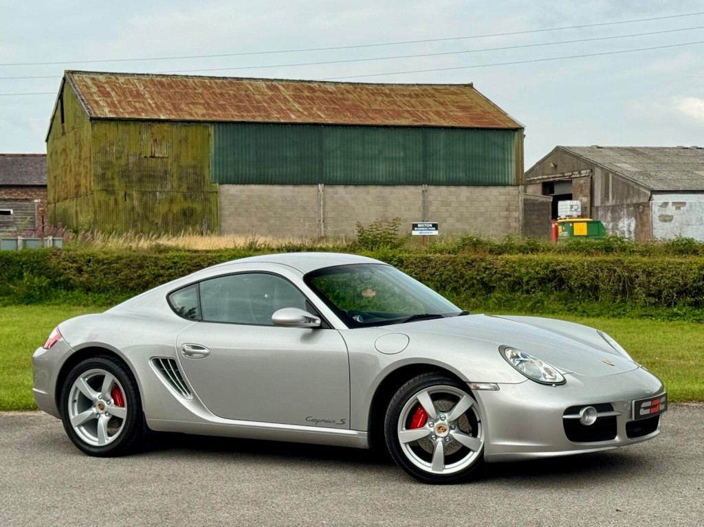 PORSCHE CAYMAN