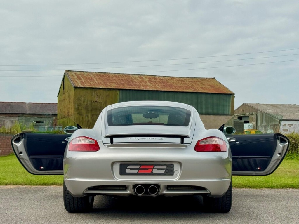 PORSCHE CAYMAN