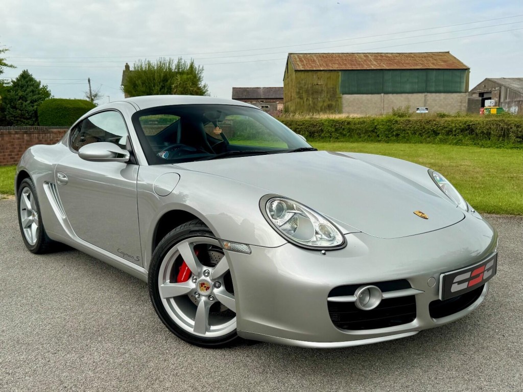 PORSCHE CAYMAN