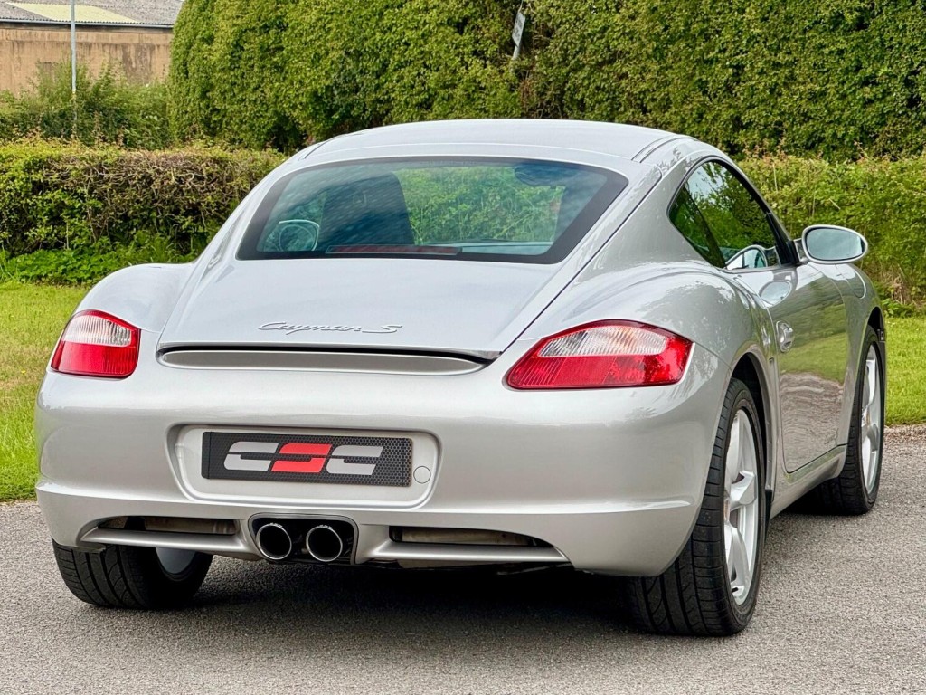 PORSCHE CAYMAN