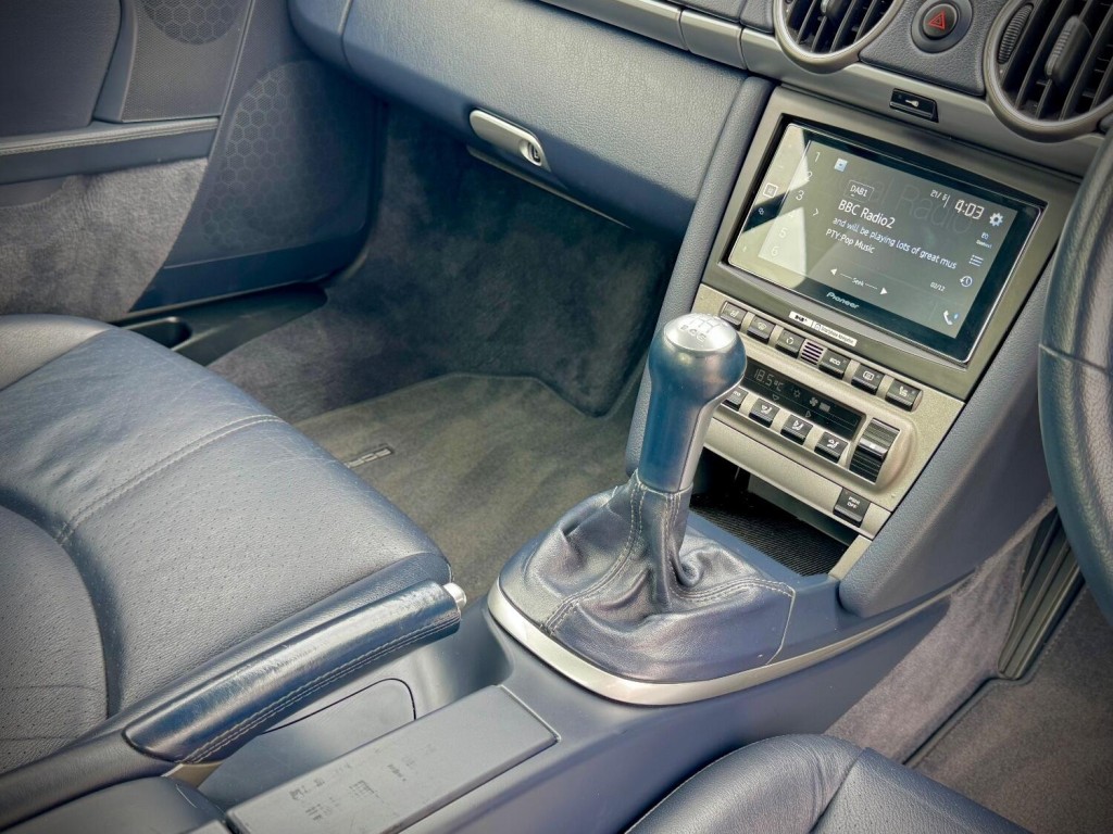 PORSCHE CAYMAN