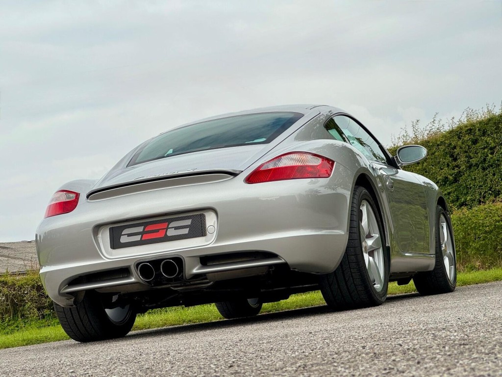 PORSCHE CAYMAN
