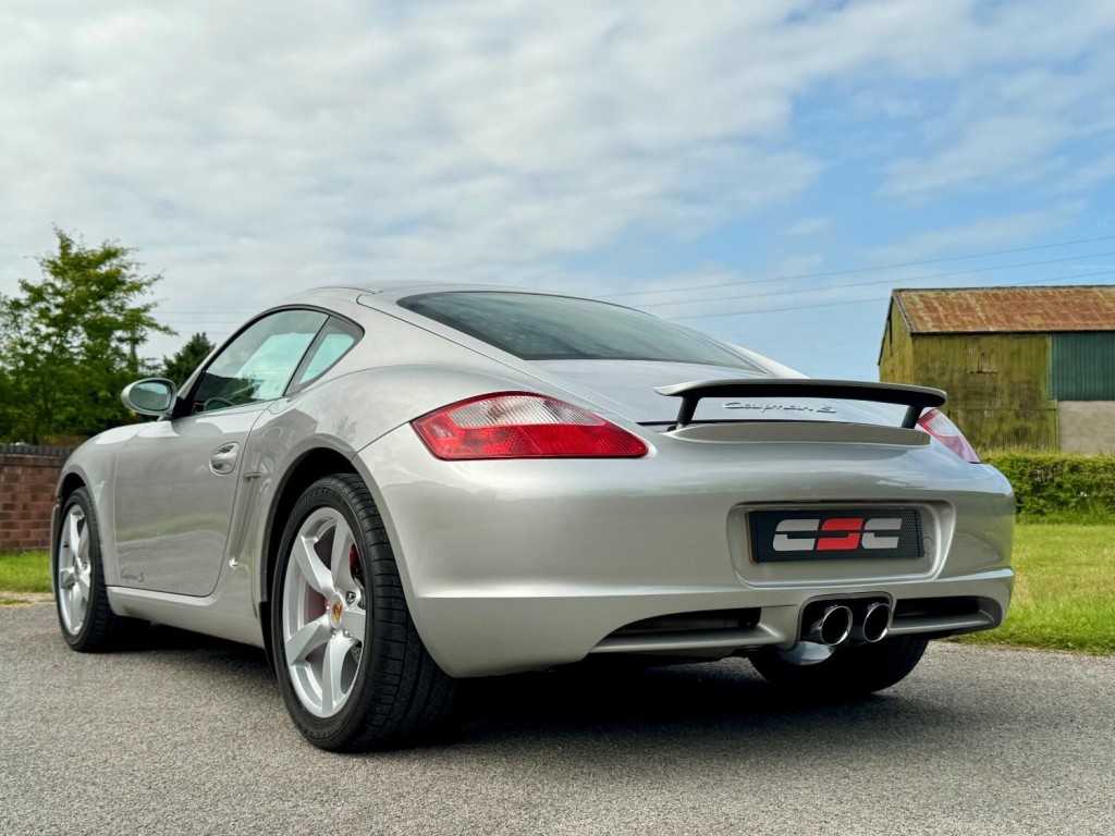 PORSCHE CAYMAN