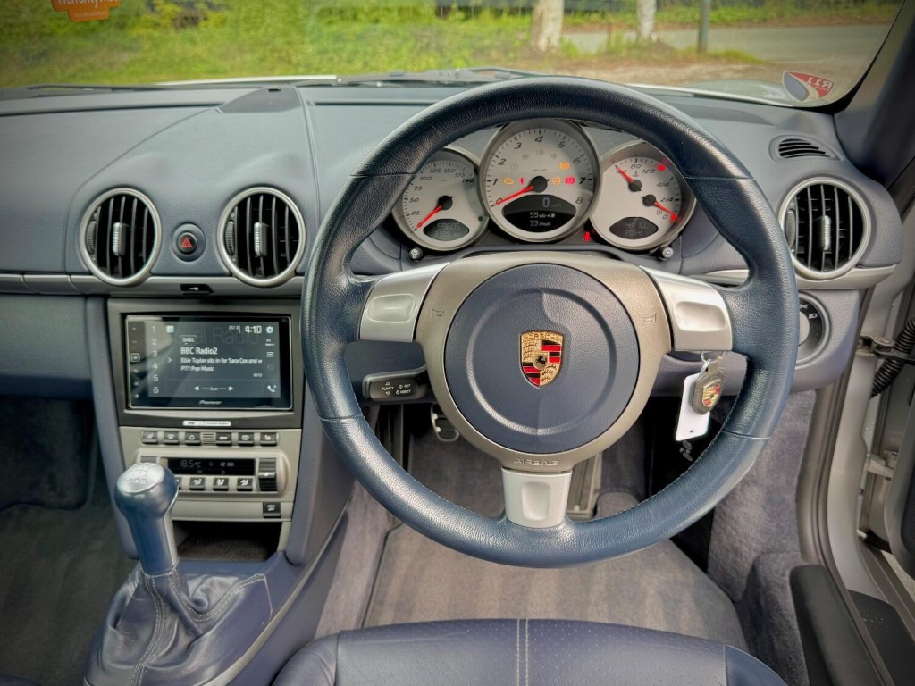 PORSCHE CAYMAN