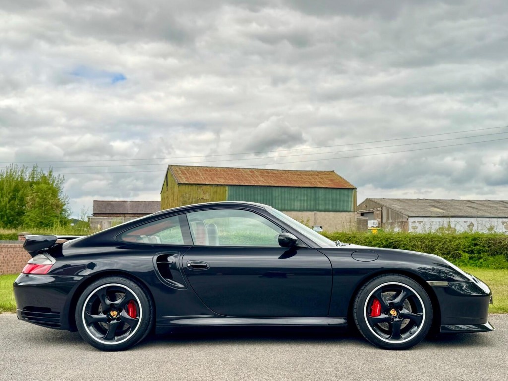 View PORSCHE 911 3.6 996 Turbo Aero-Kit Coupe