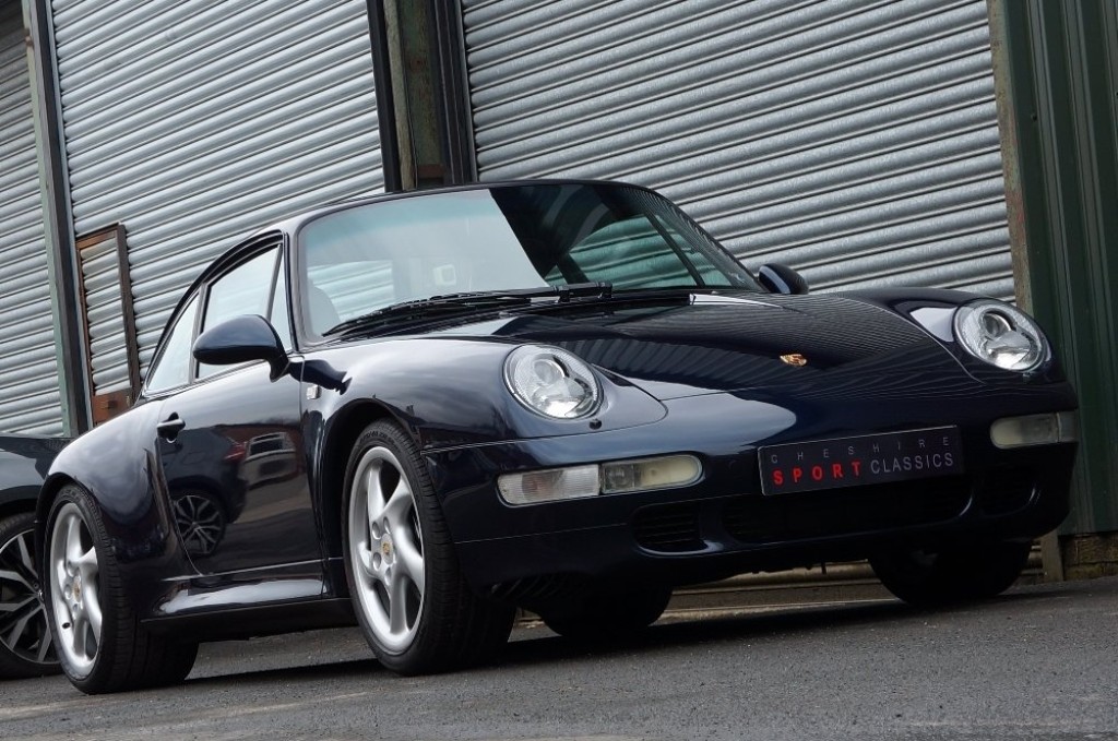 PORSCHE 911