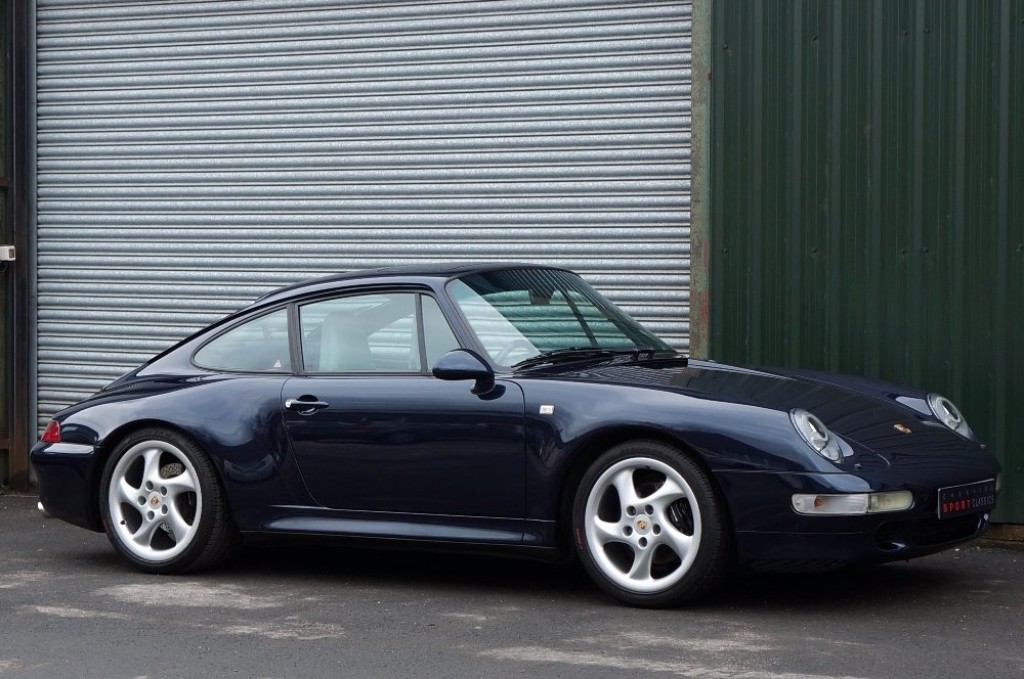 PORSCHE 911