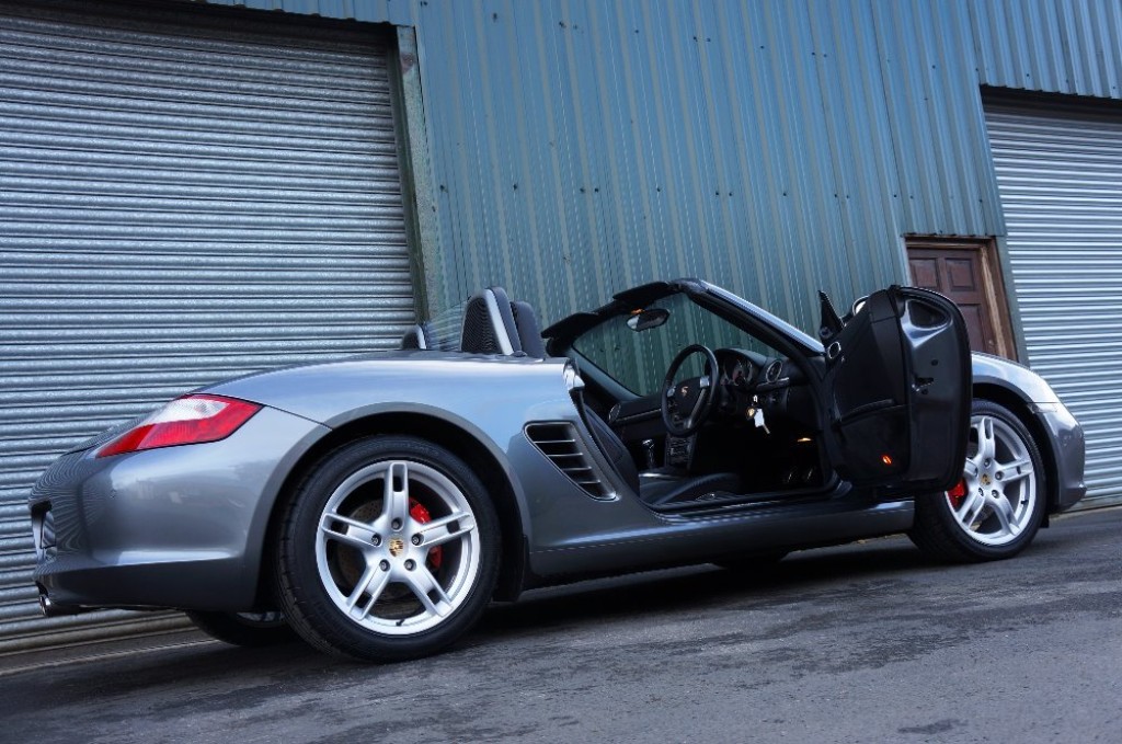 PORSCHE BOXSTER
