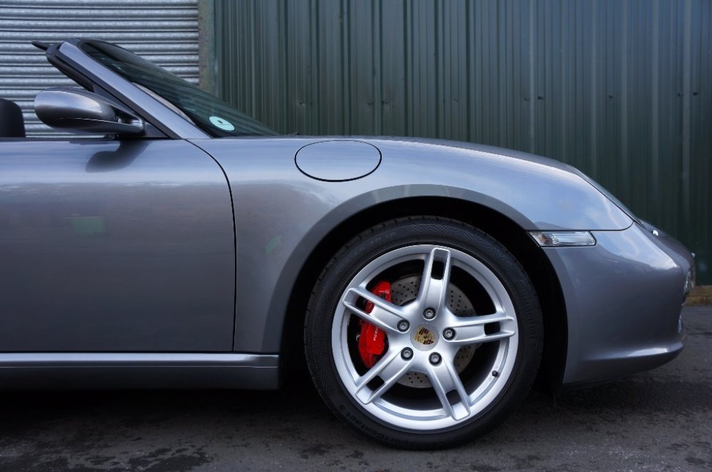 PORSCHE BOXSTER