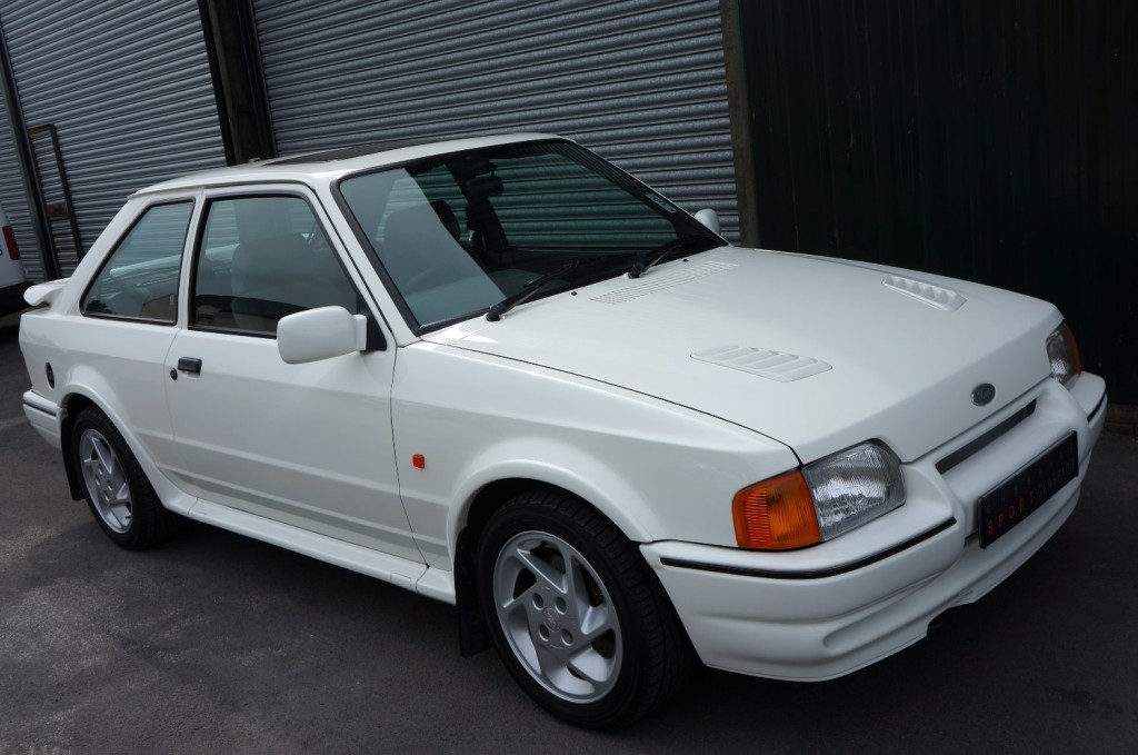 FORD ESCORT