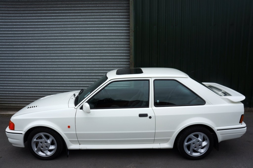 FORD ESCORT