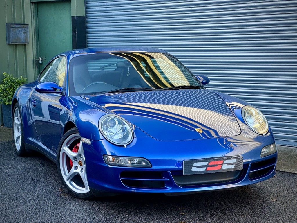 View PORSCHE 911 3.8 997 Carrera 4S