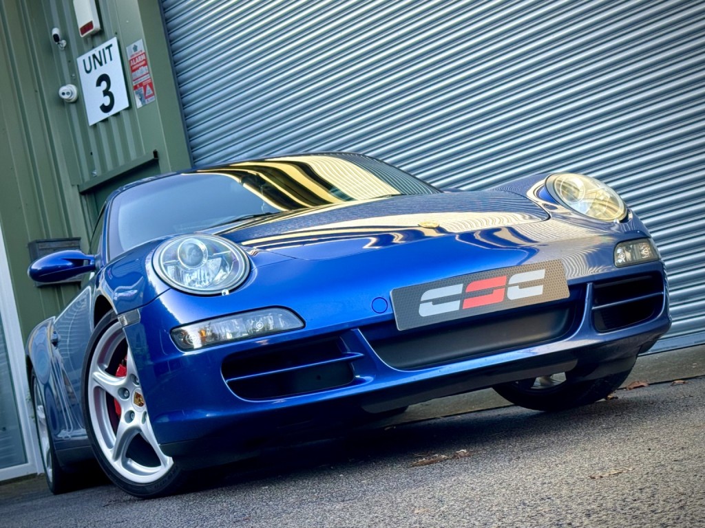 View PORSCHE 911 3.8 997 Carrera 4S