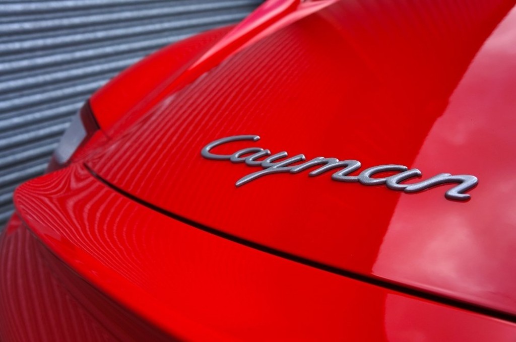 PORSCHE CAYMAN