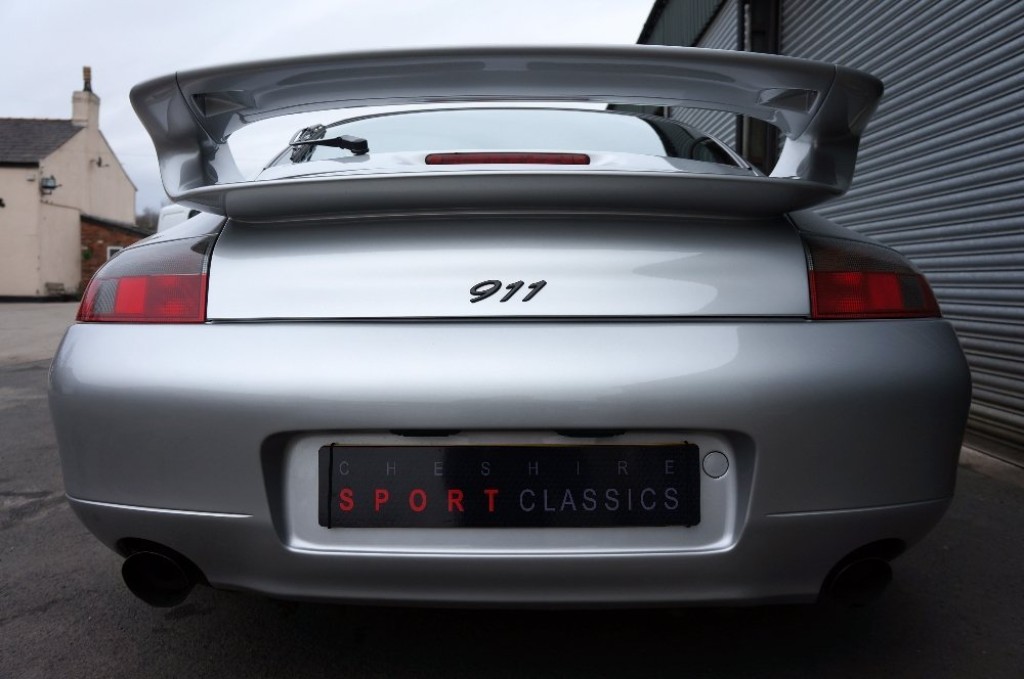 PORSCHE 911 MK 996