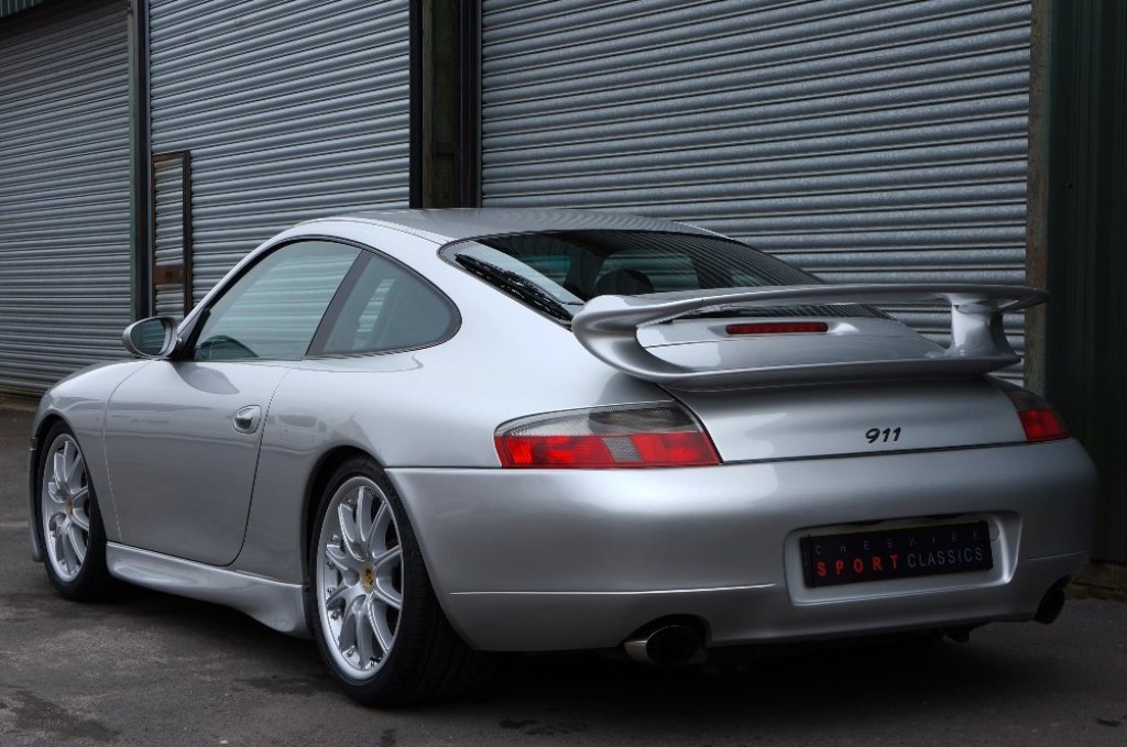 PORSCHE 911 MK 996