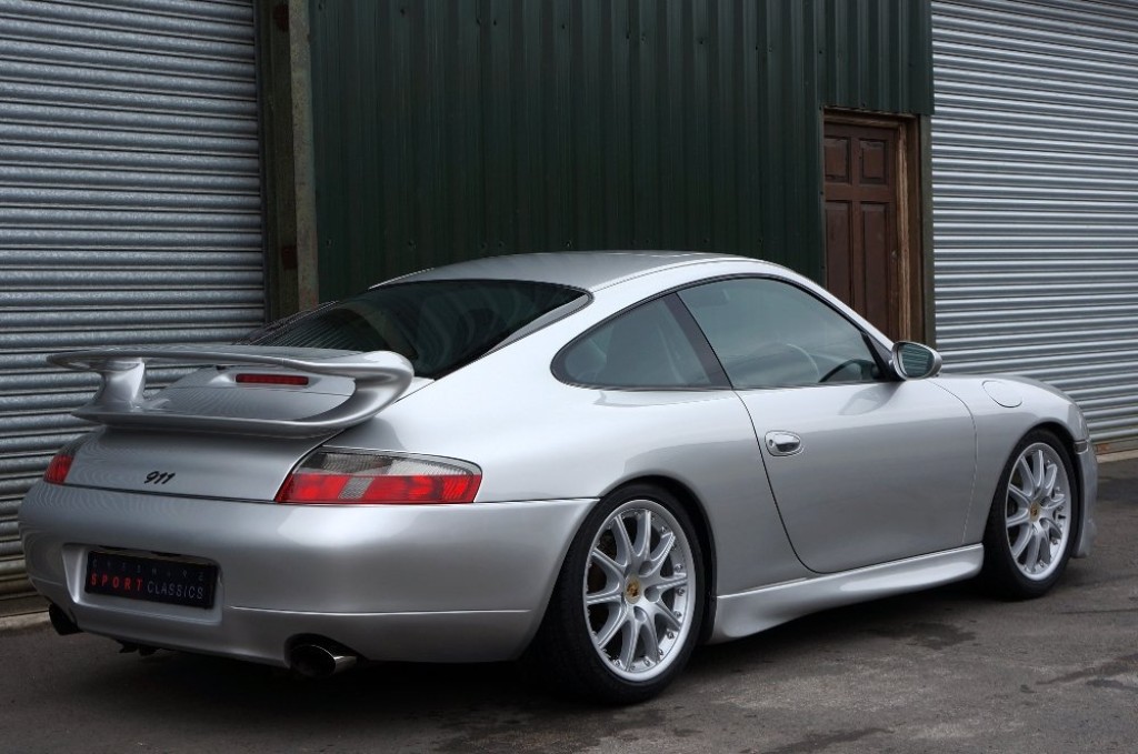 PORSCHE 911 MK 996