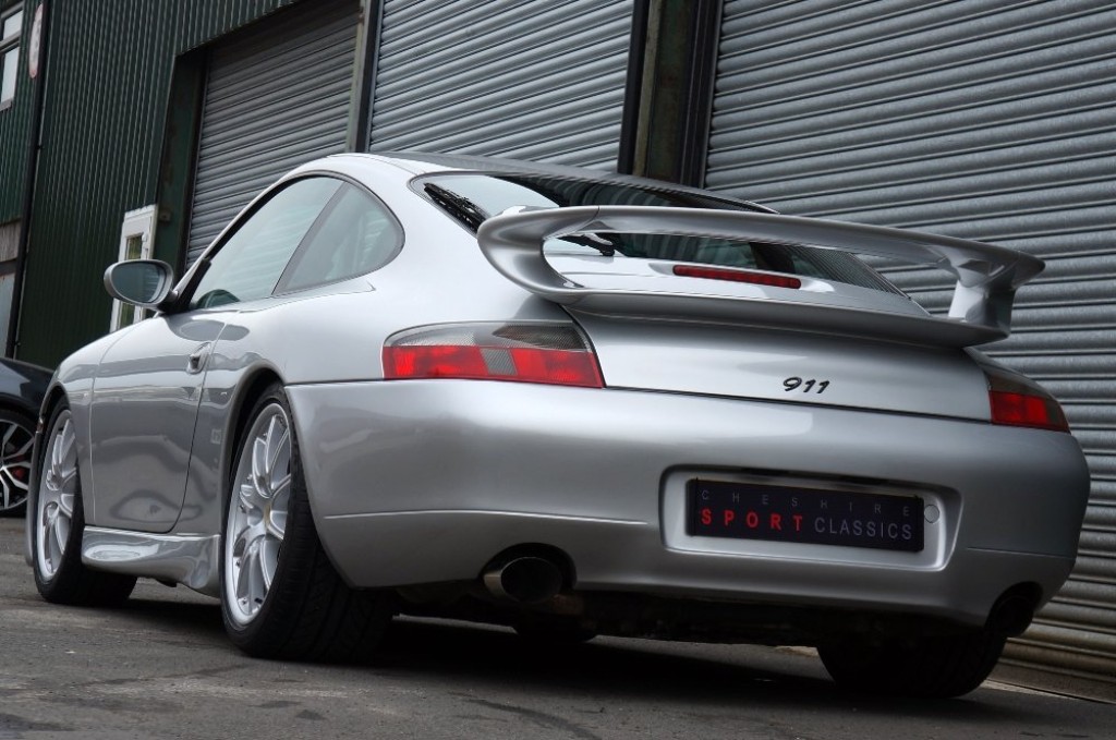 PORSCHE 911 MK 996