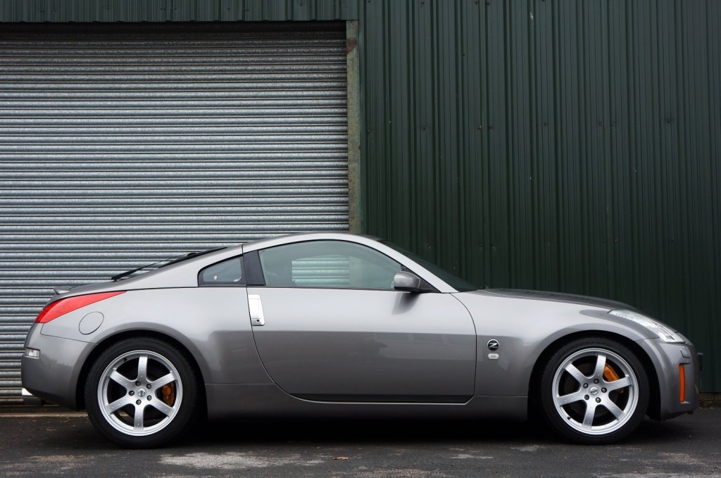 View NISSAN 350Z V6 GT 313