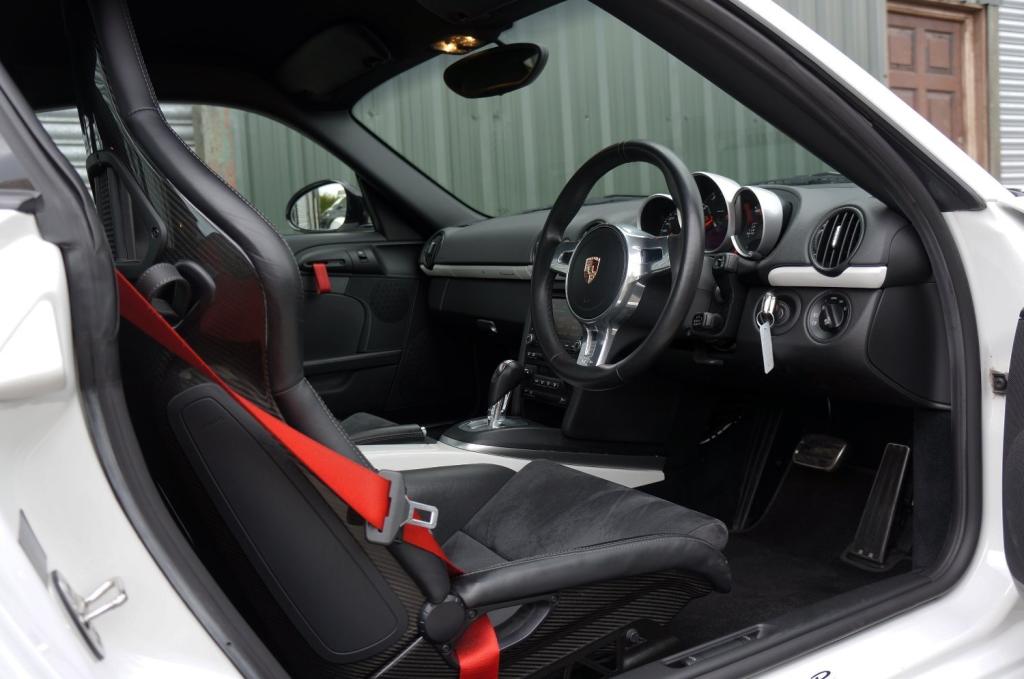 PORSCHE CAYMAN