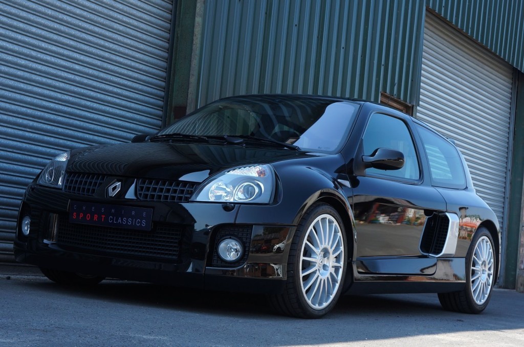 RENAULT CLIO