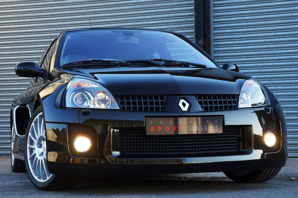RENAULT CLIO