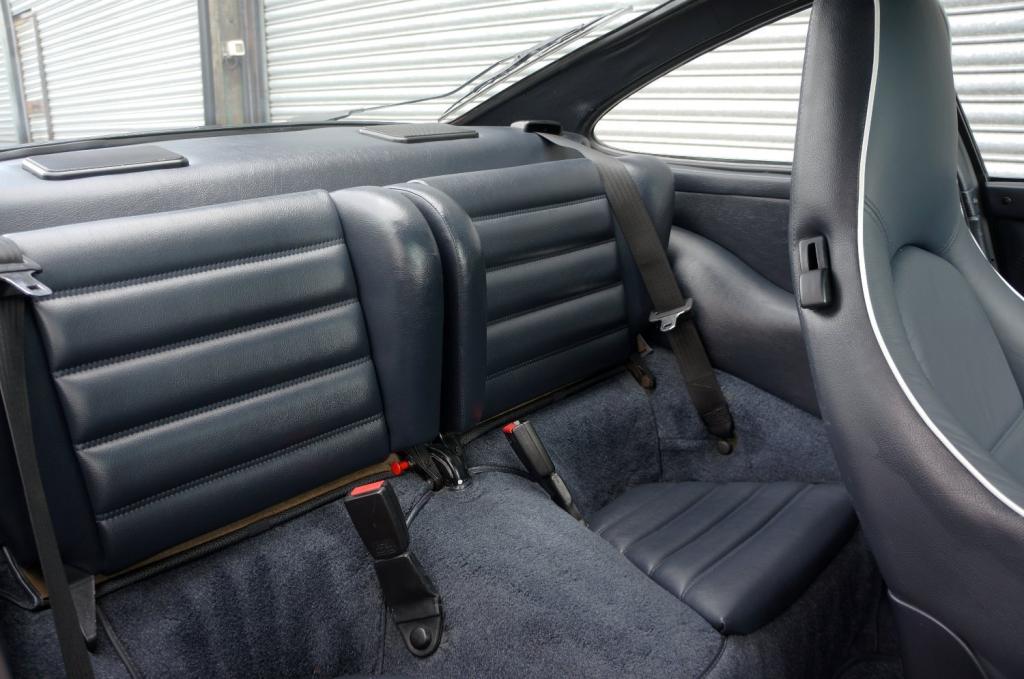 PORSCHE 911 CLASSIC