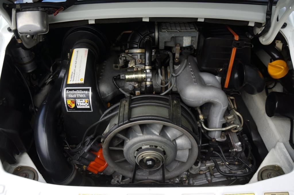 PORSCHE 911 CLASSIC