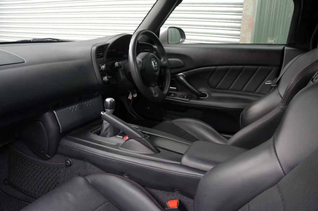 HONDA S2000