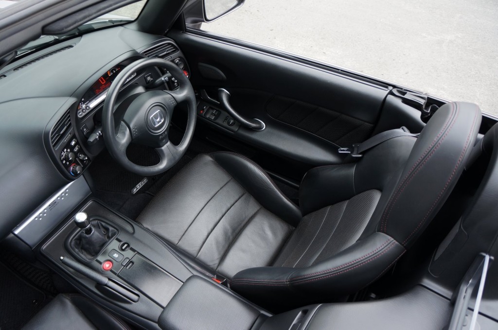 HONDA S2000