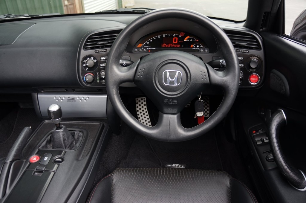 HONDA S2000