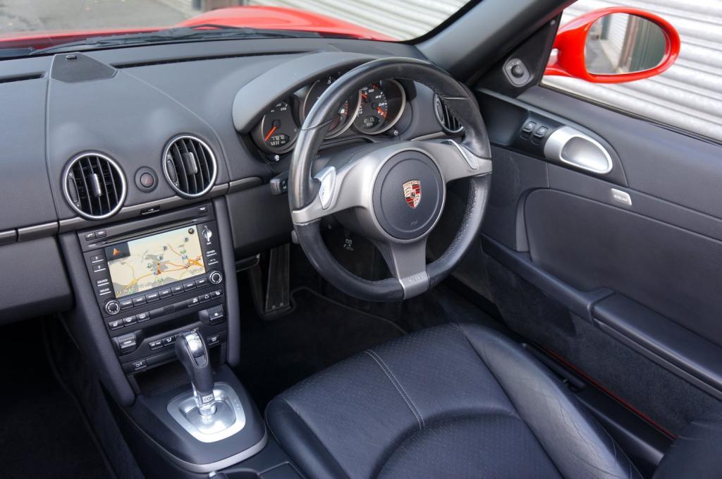 PORSCHE BOXSTER