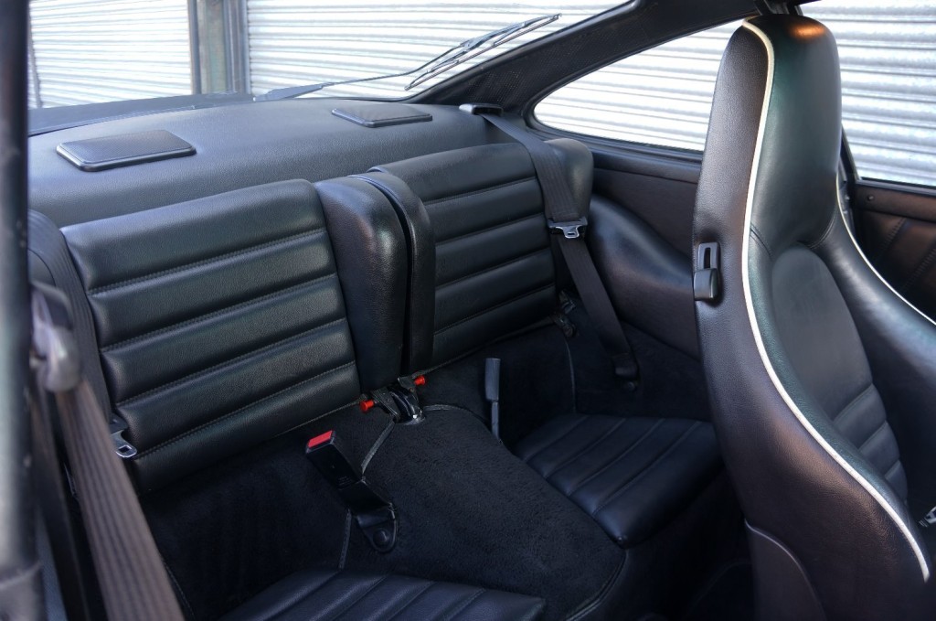PORSCHE 911 CLASSIC